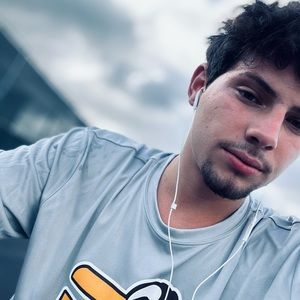 Meet your Posher, Marcos daniel